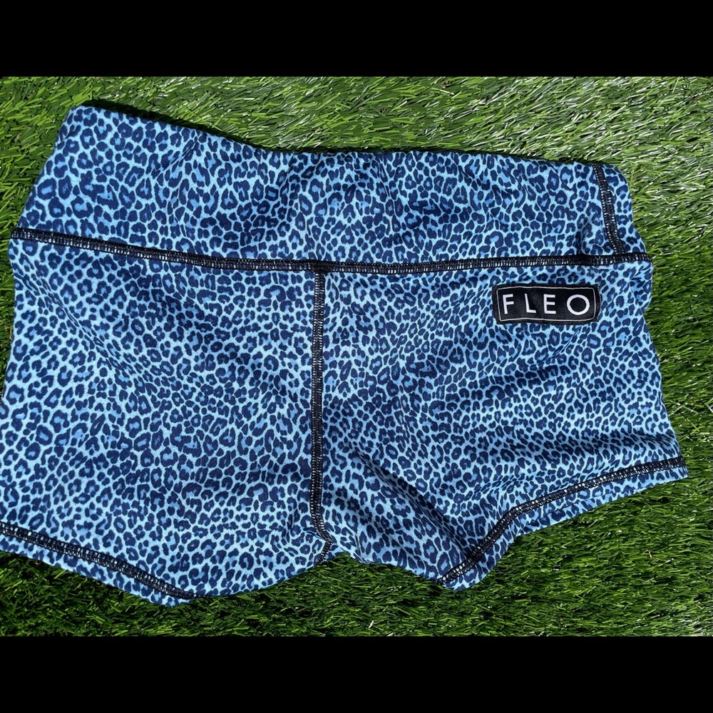 Fleo Shorts